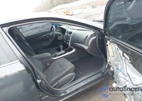 2014 Nissan Altima 2.5 S from USA, damaged, VIN 1N4AL3AP2EC429208